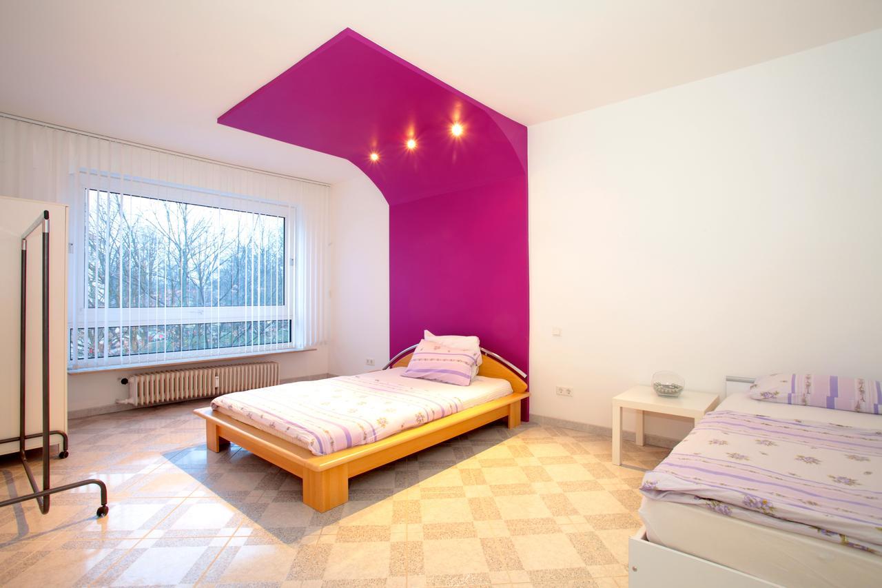 Profair Apartments Near Exhibition Center ฮันโนเวอร์ ภายนอก รูปภาพ